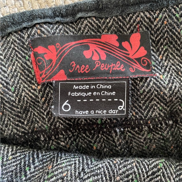 ‼️5 for $15 SALE‼️ Free People Buckled Mini Skirt - Picture 5 of 5